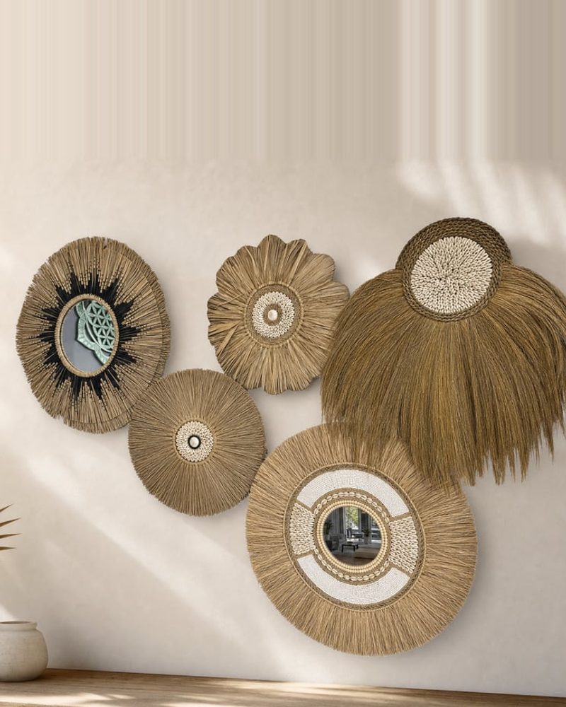 Déco murale en fibres tressées et coquillages — idées déco Sabaguina, Saint-Leu La Réunion